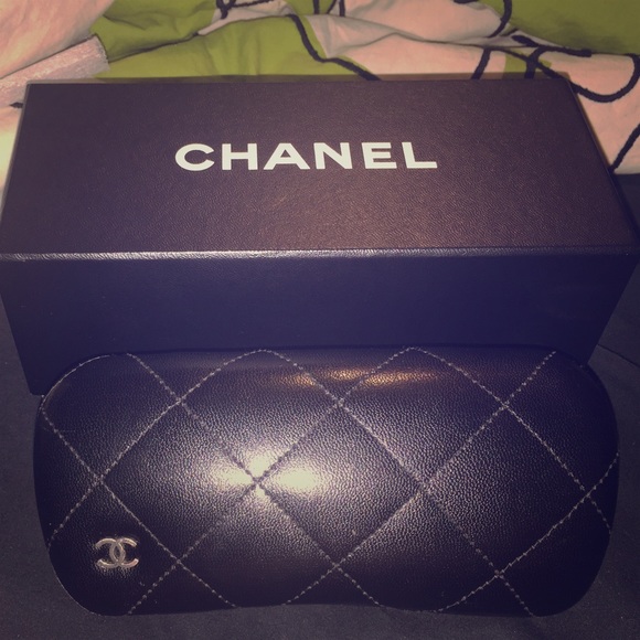 Chanel white bow sunglasses