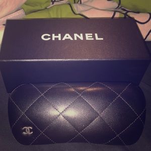 Chanel white bow sunglasses