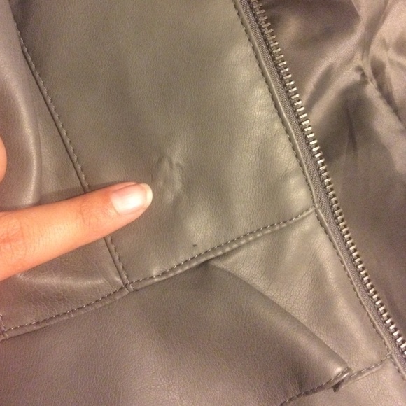 Gray jacket - Picture 4 of 4