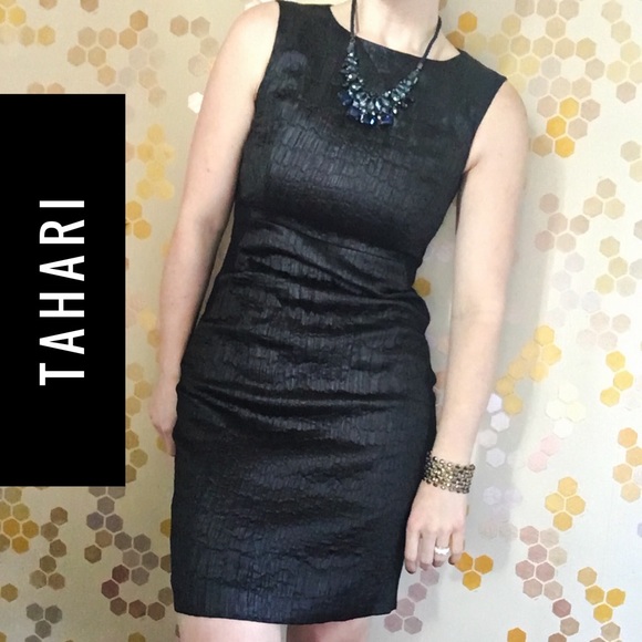 T. Tahari Snake Print Shift Dress Size 2