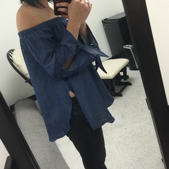 Blue off the shoulder top - Picture 4 of 4