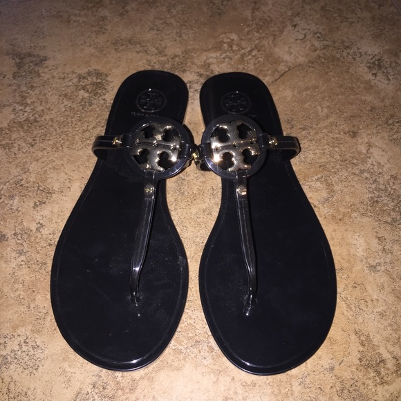Tory Burch Shoes - Tory Burch Mini Millers Logo Thong Sandals Sz 9
