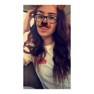 Meet your Posher, Annelise