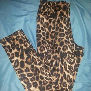 High waisted leggings
