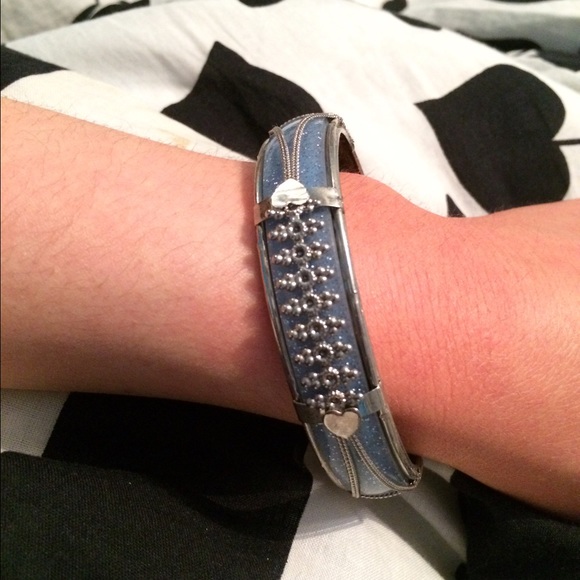 Blue Bangle - Picture 4 of 4