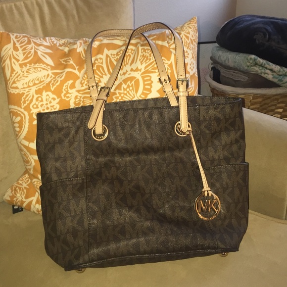 Michaels kors bag
