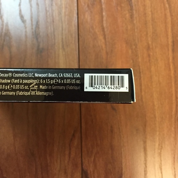 🚫SOLD❗️Urban Decay Oz Palette Limited Edition - Picture 2 of 4