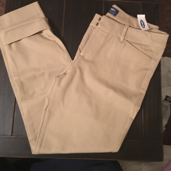 Ankle/Cropped pants