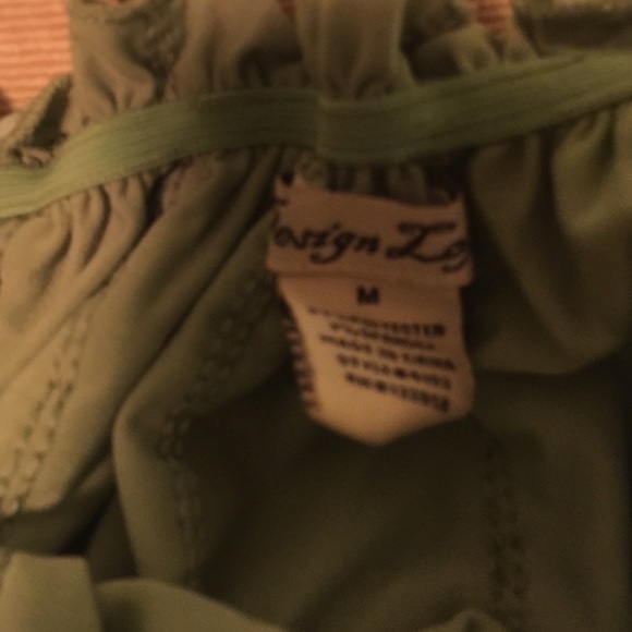 Design Loft blouse. Size M - Picture 2 of 2