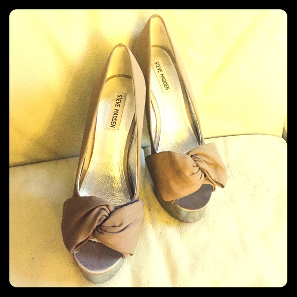 Steve Madden Moscow Peep Toe Platforms