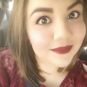 Meet your Posher, Marcela
