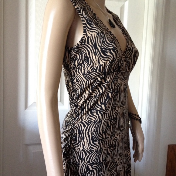 MOSSIMO Wrap Skater Sleeveless Drop Dress - Picture 3 of 6