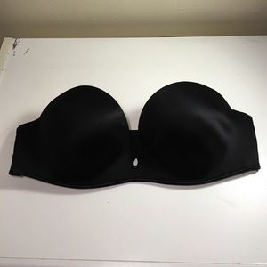 Victoria's Secret black strapless push up bra