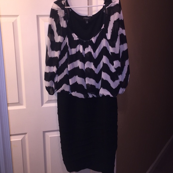 Dressbarn Plus Size 22 Black/White Cocktail Dress