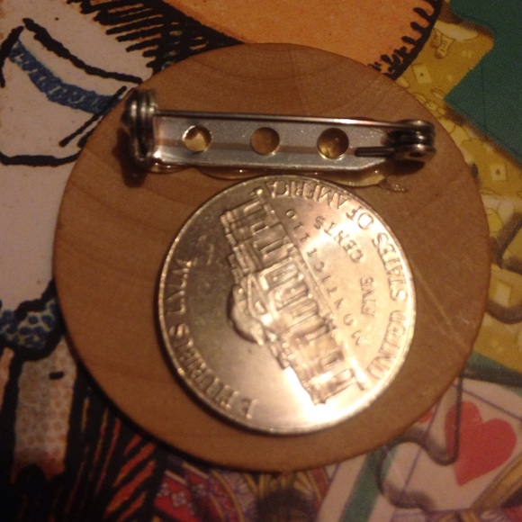 Mermaid Pin - Picture 2 of 2