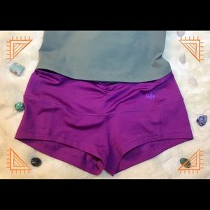 🌟RESERVED🌟 MIKA Yoga Hot Shorts