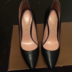 Enzo Angiolini 6 black heels