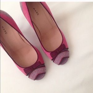 Marc Jacobs peep toe heels