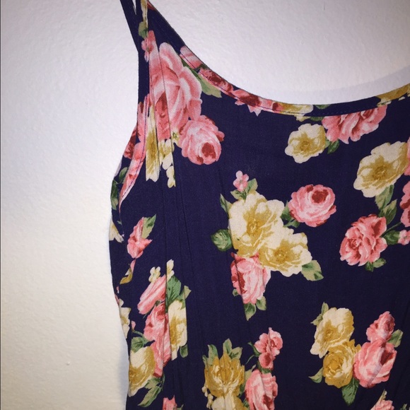 Floral Romper - Picture 2 of 3