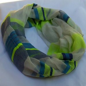 🔻CLEARANCE🔻 Infinity scarf