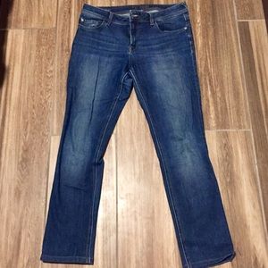 DL1961 Nikki Cigarette Jean in Olympia