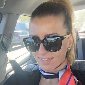 Meet your Posher, Sabrina