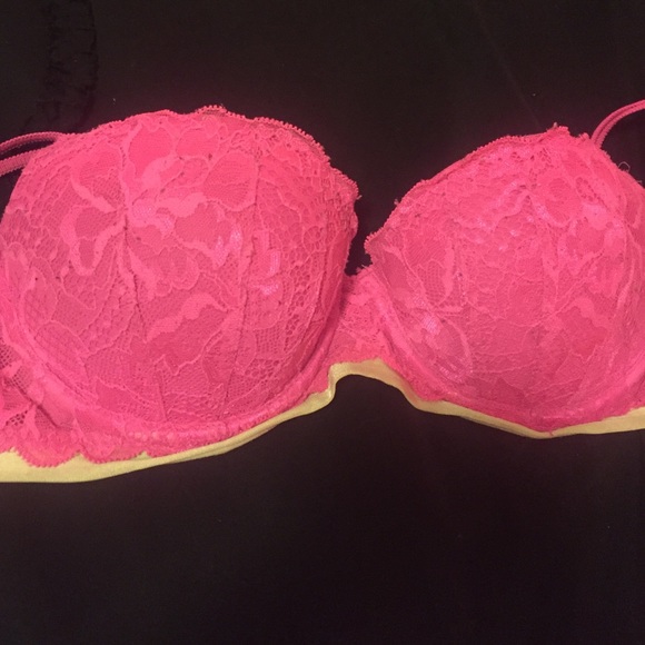 Hot Pink Bra 32C