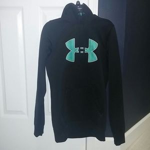 ✨TRADED✨Under Armour Hoodie