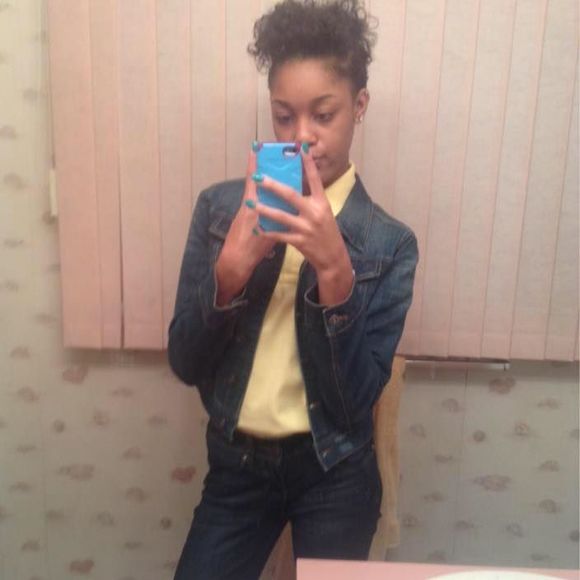 Meet your Posher, Kayla