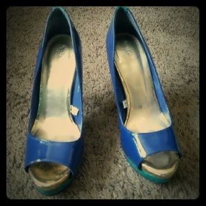 Color block blue/teal heels