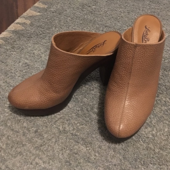 Lucky Brand Colliee Clog in Brown