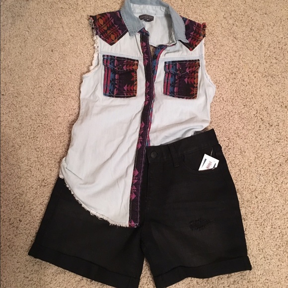 Black high waisted shorts & adorable denim shirt:)