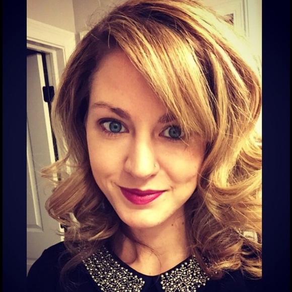 Meet your Posher, Haley - Picture 1 of 1