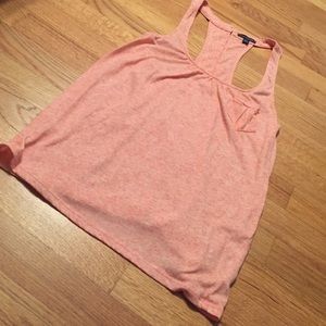 American Eagle tank top with buttons on the back