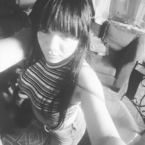 Meet your Posher, Loly