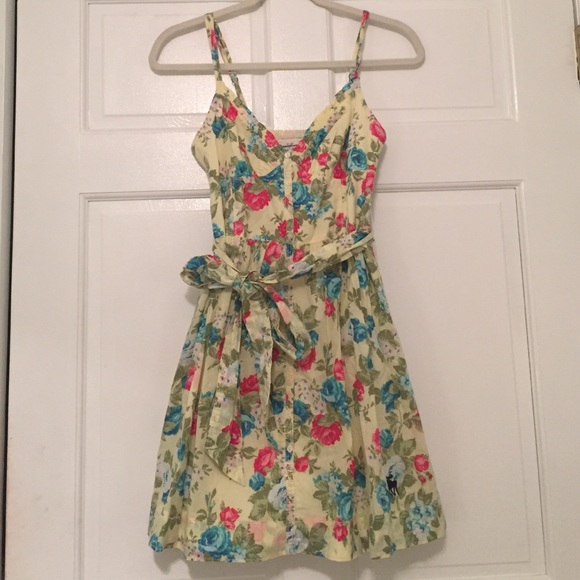 Abercrombie & Fitch Dresses & Skirts - Abercrombie & Fitch Dress