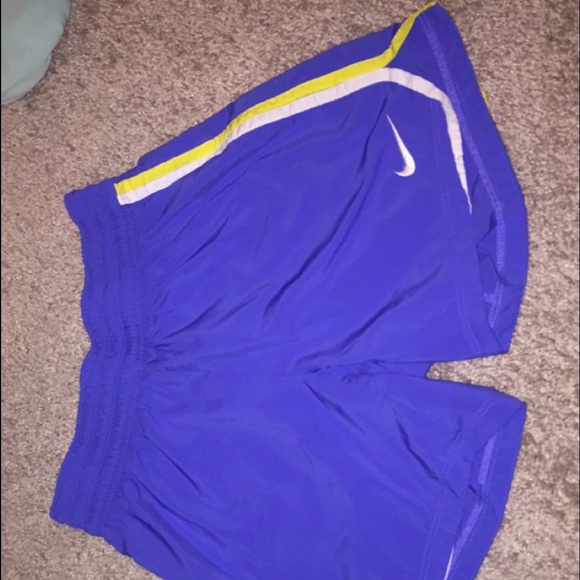 •Nike Shorts•