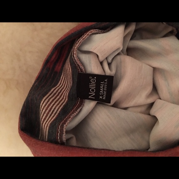 SOLD 📦 Aztec skirt - Picture 2 of 2