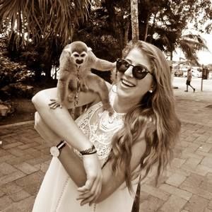 Meet your Posher, Lucia