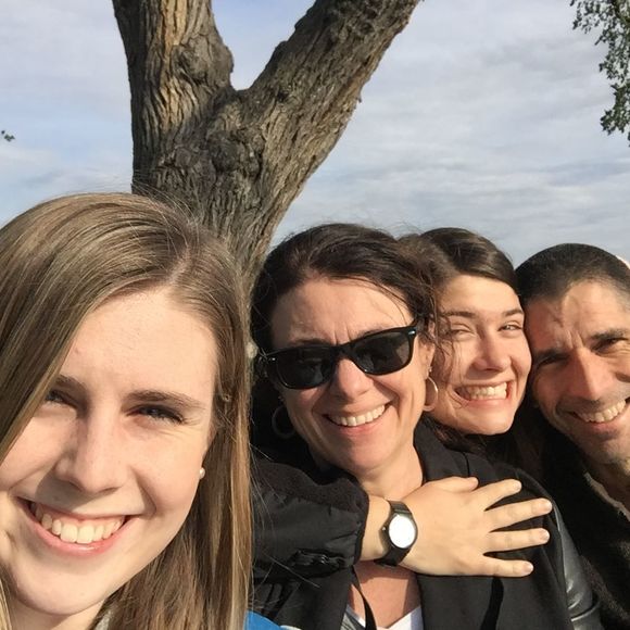 Meet your Posher, Teresa