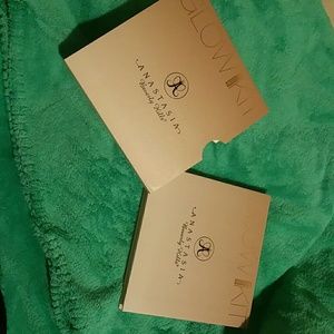 Anatasia Glow kit (that glow)