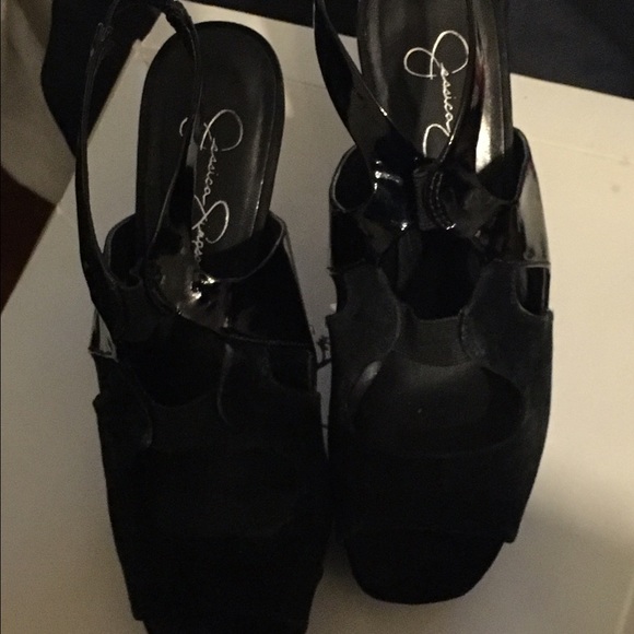Jessica Simpson platform heel sandals - Picture 2 of 4