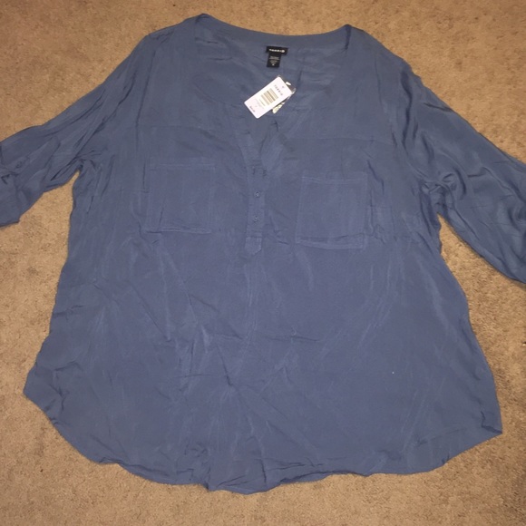 🆕Torrid Plus Size 4 Gray Henley Button-Up Blouse
