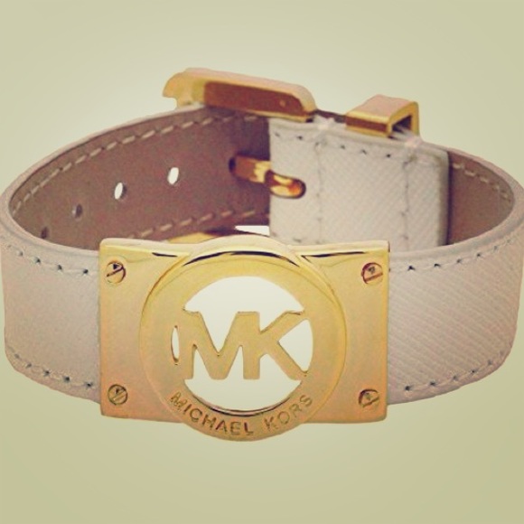 NWOT Michael Kors White Leather Bracelet