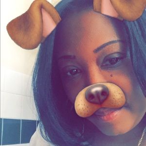 Meet your Posher, Latisha