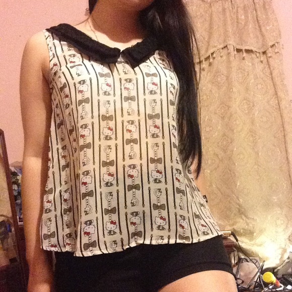 Hello Kitty Top