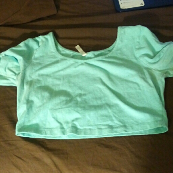 Free crop top with purchase