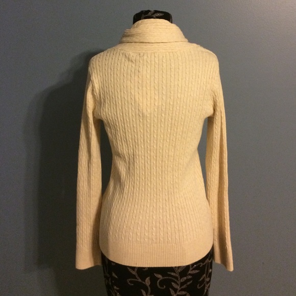Jeanne Pierre ivory white knit sweater top - Picture 2 of 4