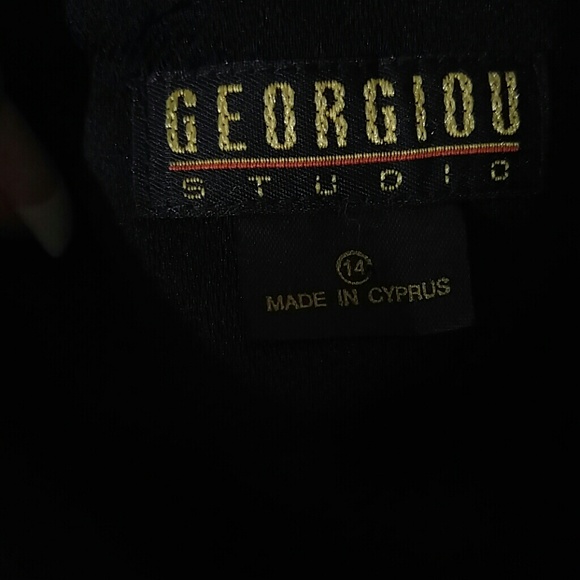 Fully lined Rich Black Halter top - Picture 3 of 4