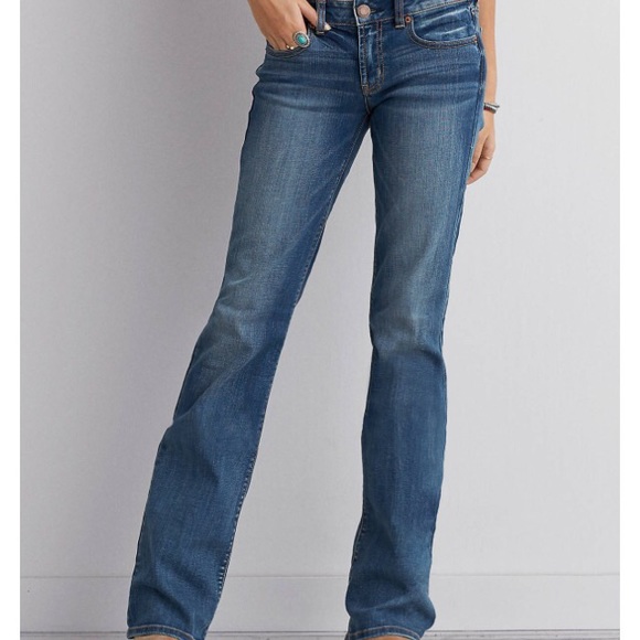 NWT AE Fave Boyfriend Jeans 8 R